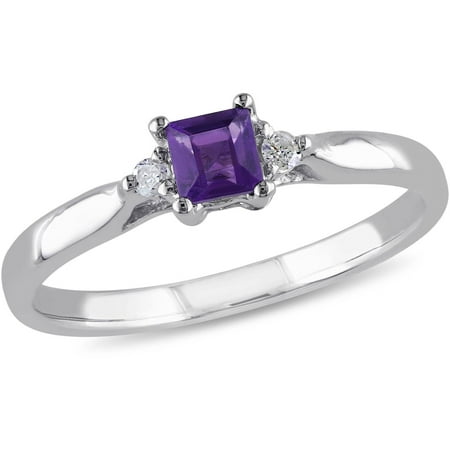 Tangelo 1/4 Carat T.G.W. Amethyst and Diamond-Accent Sterling Silver Three-Stone Ring