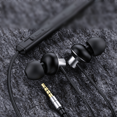 thumbnail image 5 of Auriculares con cable Auriculares internos con cancelación de ruido, 5 of 5