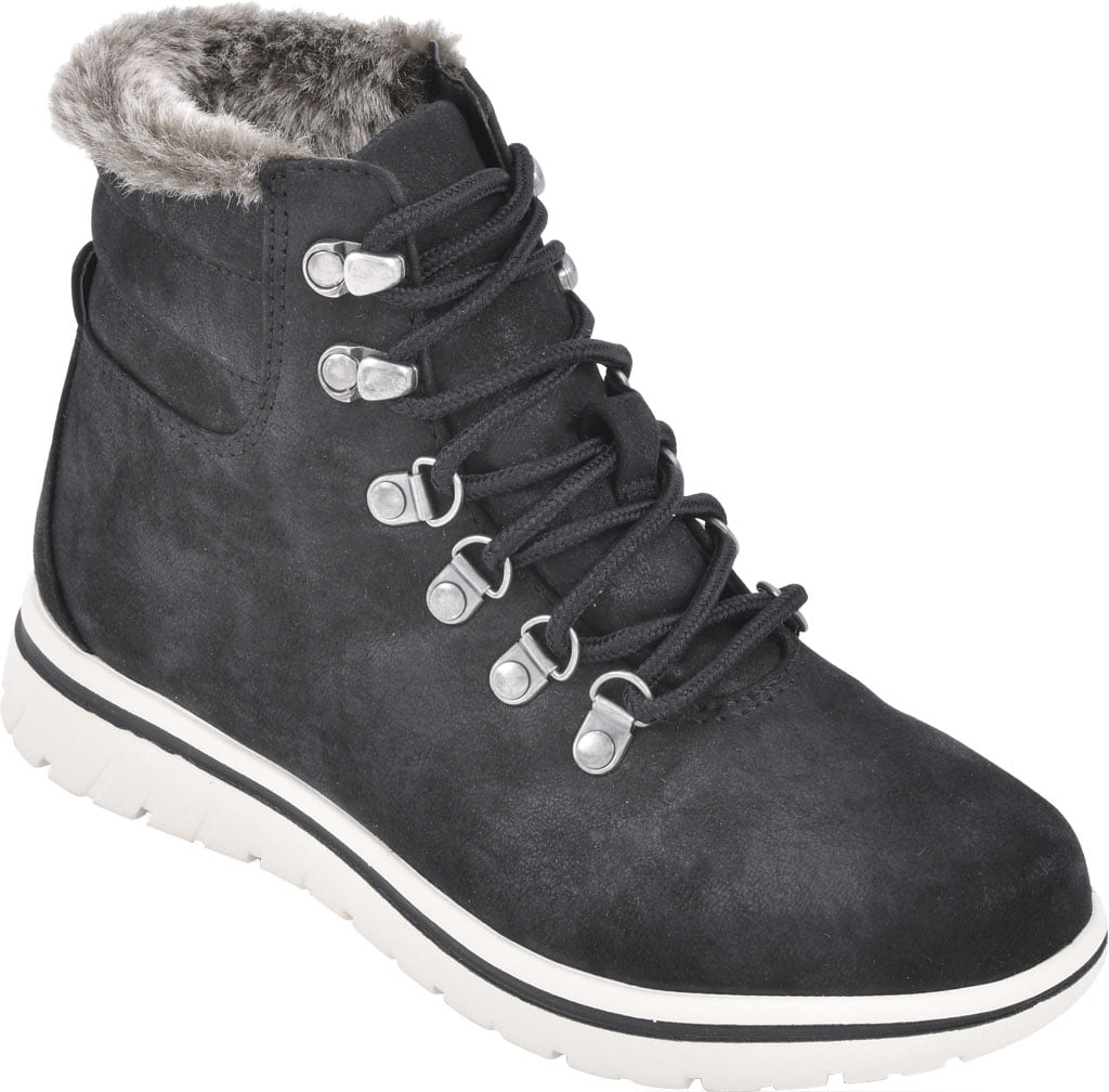 Cliffs by White Mountain Women's   Daley Ankle Boot 