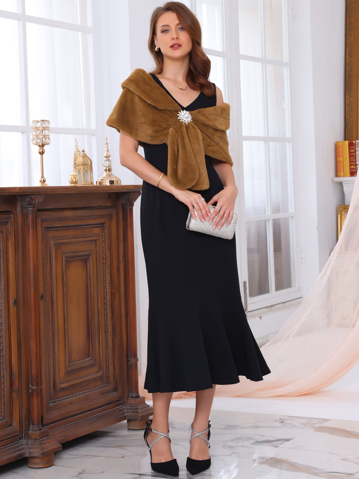 DARING DIVA Women's Elegant Faux Fur Shawl Wrap Cape XL Brown