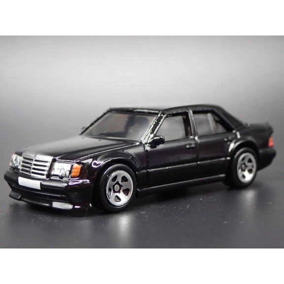 Open Box 1991-1994 MERCEDES-BENZ 500 E BLACK 1:64 SCALE COLLECTIBLE DIECAST MODEL CAR