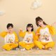 thumbnail image 1 of Disney Winnie The Pooh Winter Coral Fleece Pijamas para padres e hijos para una familia de tres gruesos dibujos animados de franela Homewear SuitL altura 160-165cm zhangyuxiang CONDUJO, 1 of 2