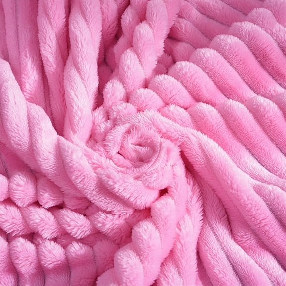Moocorvic Throw Blanket, Soft Thick Warm Blankets & Throws for Sofa, Bed, Camping, Travelling(40x28inch, Light-Pink)