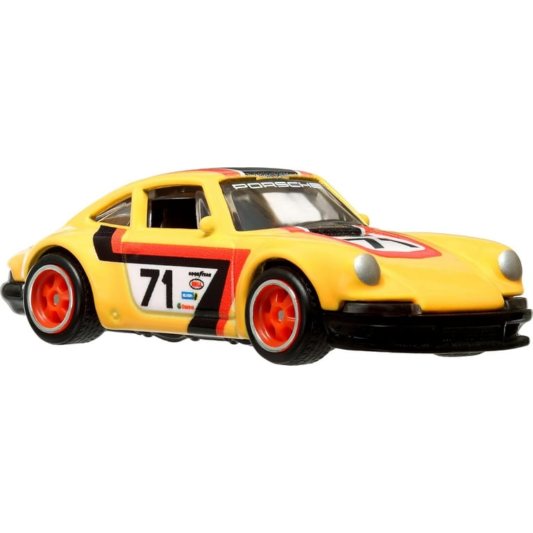 ミニカー HW '71 PORSCHE 911 CHARITY CAR Hot Wheels Car Culture 2024 - '71 Porsche 911 - Real Riders Tires