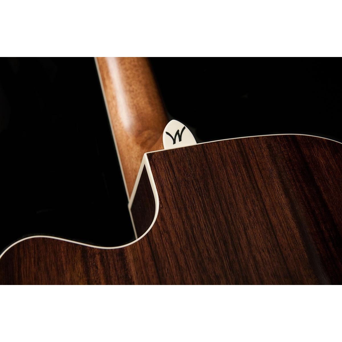 Washburn Heritage Dreadnought Acoustic Electric Guitar w/ Cutaway HD20SCE
