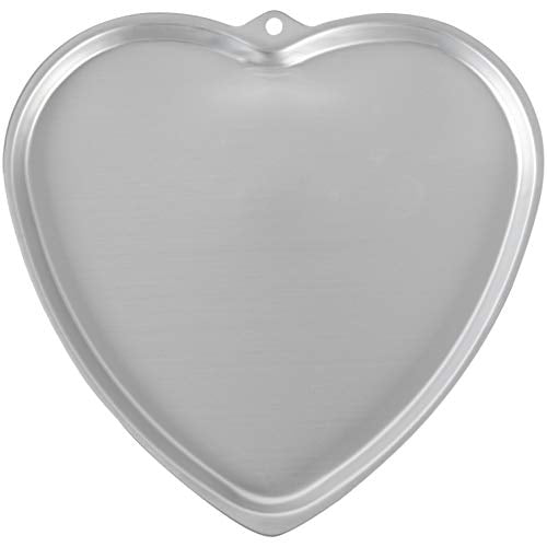 Wilton Giant HeartShaped Cookie Pan