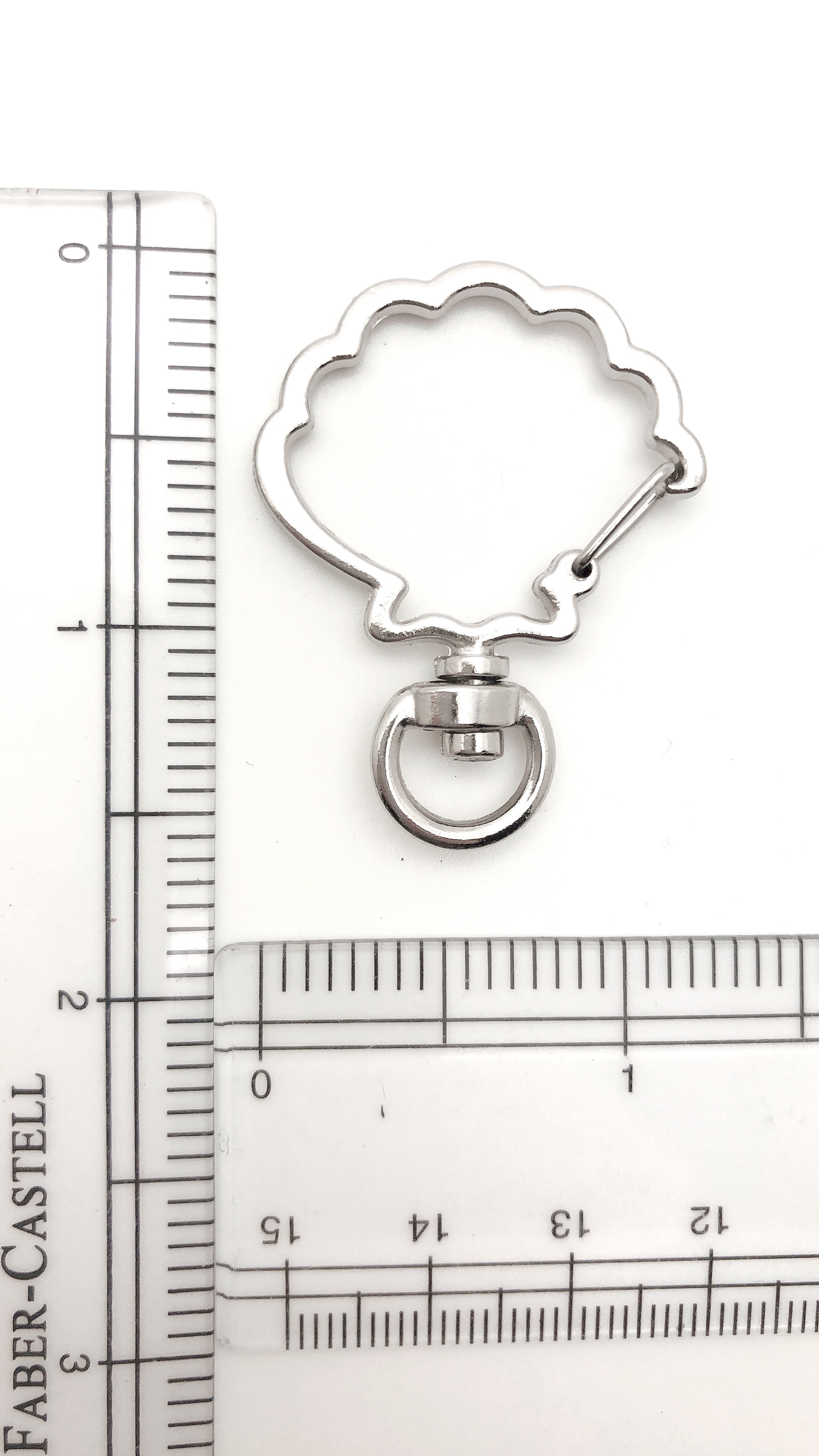 Pack of 100 pieces Metal Clam Shaped Spring Snap Keychain Clip Hanging Buckle Key Ring DIY Craft Key Chains Accessories