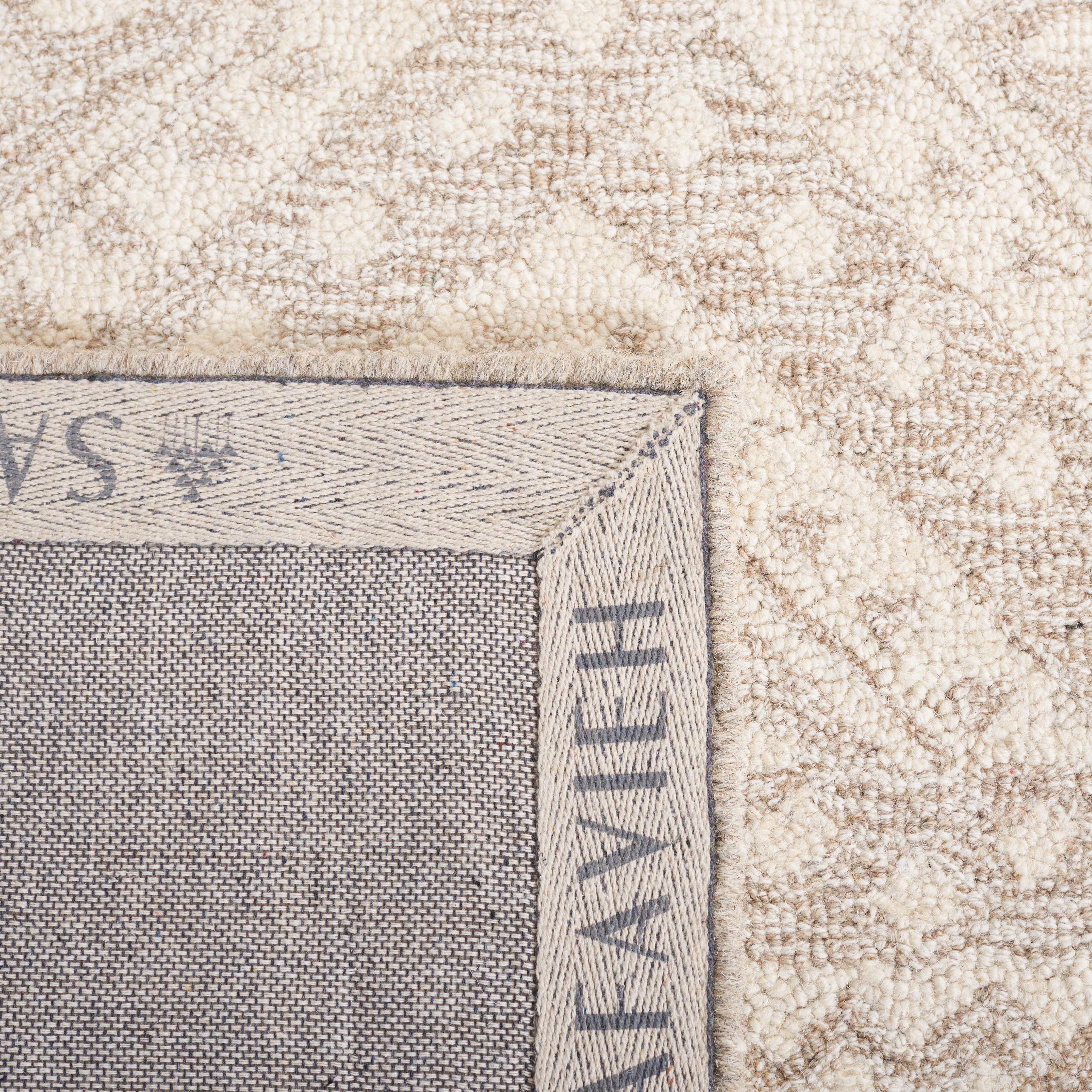 SAFAVIEH Micro-Loop Regis Geometric Area Rug, Beige/Ivory, 3' x 3' Round