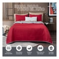 thumbnail image 4 of Edredón Ligero Real Textil + 2 Fundas de Almohada, Juego de Colcha Queen Size, Color Rojo/Gris, 4 of 7