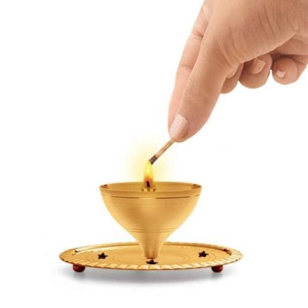 Decorative Brass Star Shape akhand Oil Diya/Lamp Puja Brass Oil Lamp Pooja Essential Indian Traditional Festival Laxmi Poojan New years Gifts Decorations Home Decor (Size:-L;3 Inch,H;5 Inch)(Golden)