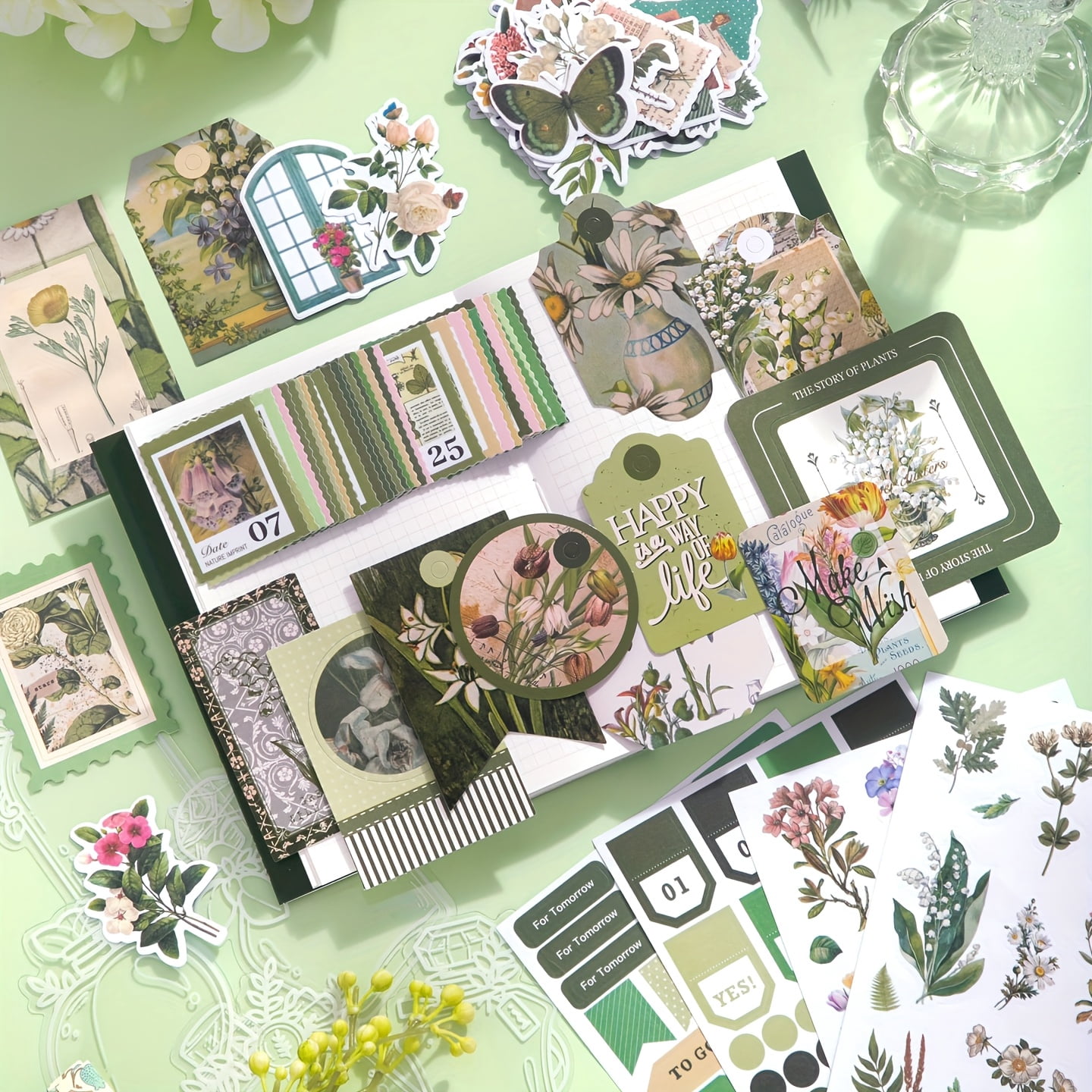 Vintage Botanical Scrapbook Kit 154PCS, Green Aesthetic Journaling Supplies Set with Stickers Decorative Paper Washi Tape for Junk Journal Collage Planner DIY Craft Gift