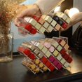 thumbnail image 3 of Organizador de lápiz labial en forma de pez, paquete de 1, soporte para guardar brillo de labios, para 16 lápices labiales, perfecto para maquillaje, cosméticos, tocador y exhibición de tocador., 3 of 5