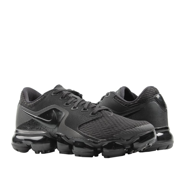 All black vapormax sales grade school