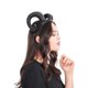 thumbnail image 5 of (Se daña fácilmente, agregue un poco de plástico de burbujas para empaquetar) Hay un video de una diadema de cuerno dorado con ala ancha para sombreros exagerados de Navidad y Halloween., 5 of 14