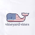 thumbnail image 3 of Remera de Manga Larga con Bolsillo y Ballena Bandera Vineyard Vines, 3 of 3