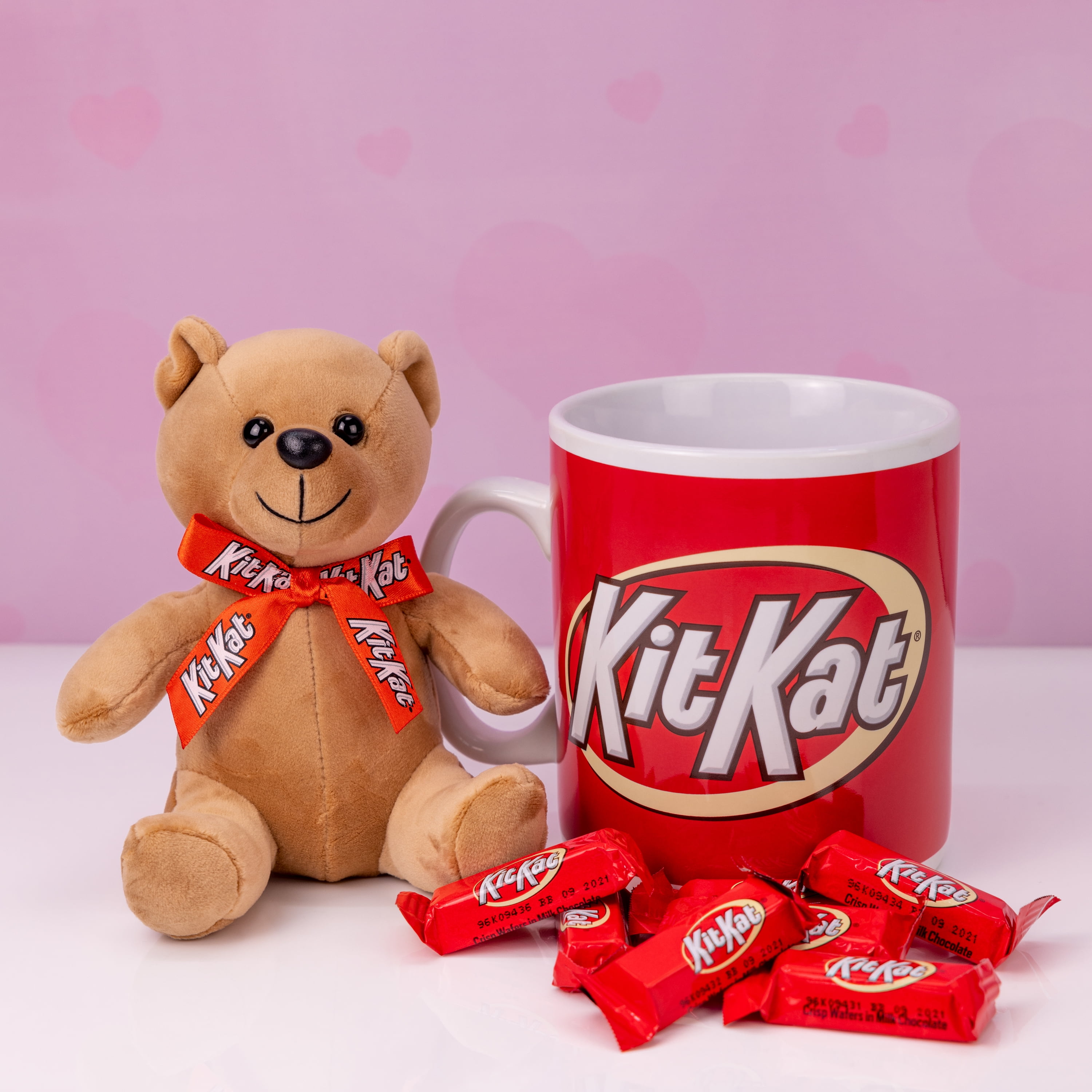 KITKAT Jumbo Mug, Bear Plushy, & Chocolate Gift Set, 2.1 oz