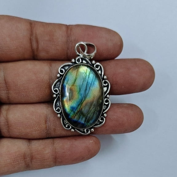 Owais Gems And Jewelry Amazing Hip Hop Oval Shape Laborite Handmade Gemstone Silver Pendant 52 CT Women's  Jewelry