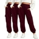 thumbnail image 2 of Pantalones deportivos largos para niños, 3 piezas, color sólido, cintura elástica con bolsillos laterales, ajustados, de poliéster, 2 of 5
