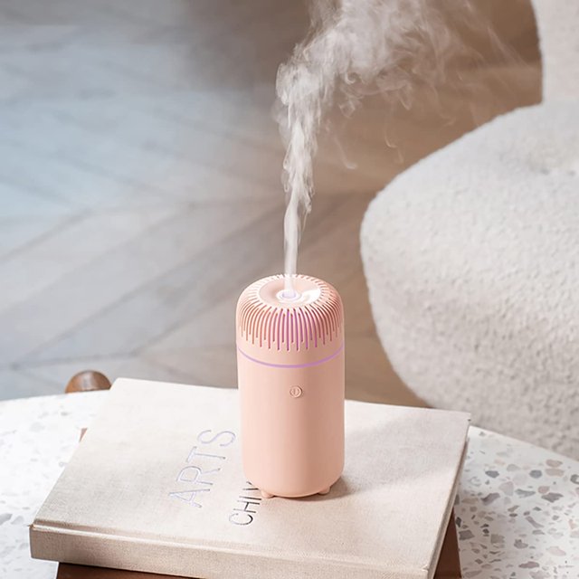 RV Difusor de coche, mini humidificador USB de 100 ml, difusor de aceites esenciales, difusores de aromaterapia, rosa Rojo Verde