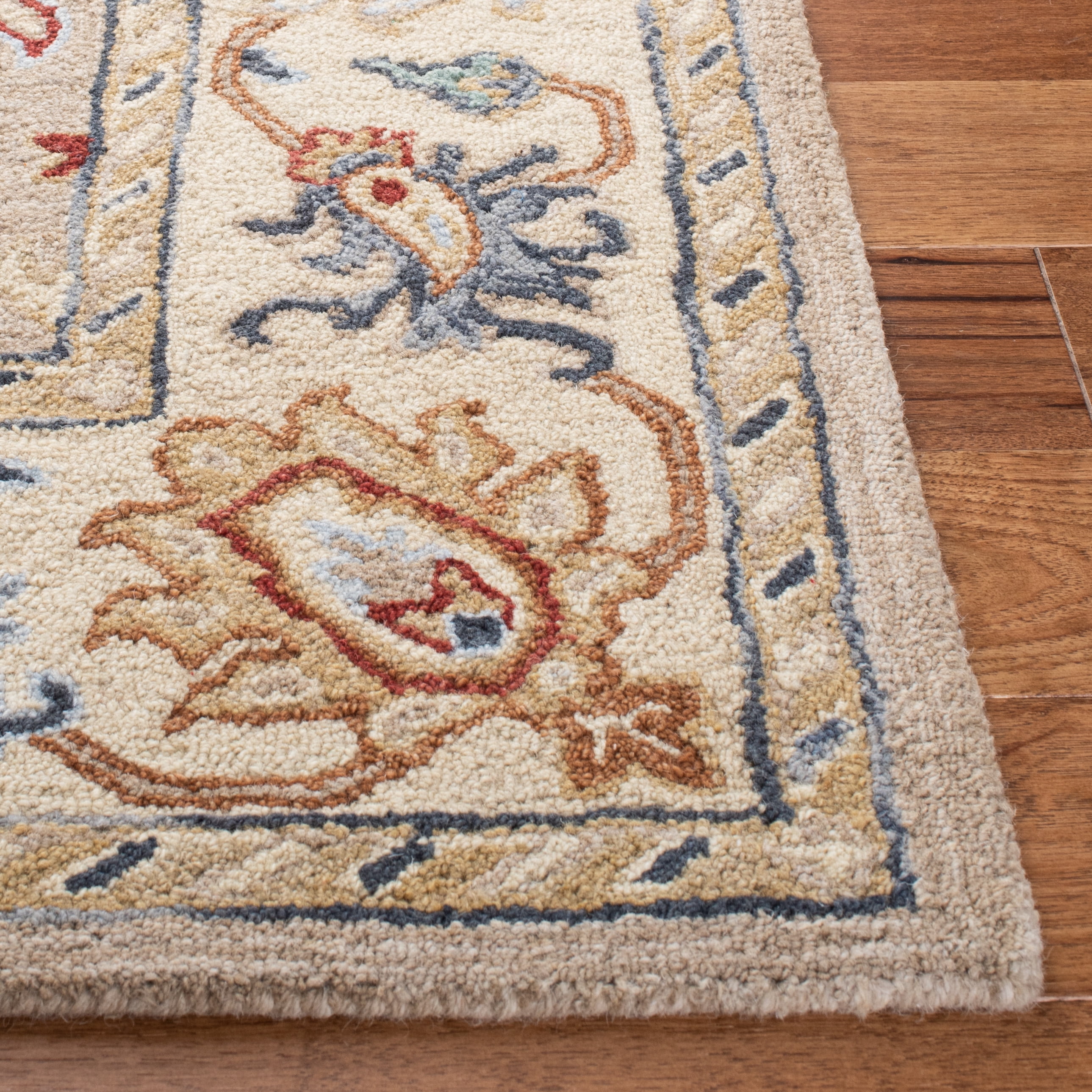 Safavieh Heritage Luvina Floral Wool Area Rug, Brown/Beige, 6' x 6' Square