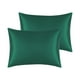 thumbnail image 1 of Juego de fundas de almohada REGALWOVEN de satén de 2 con cierre de sobre rey verde oscuro, 1 of 6