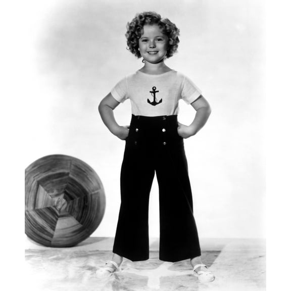 Shirley Temple 20Th Century-Fox Portrait Ca. 1935. �20Th Century-Fox Film Corporation Tm & Copyright/Courtesy Everett Collection Photo Print (8 x 10)