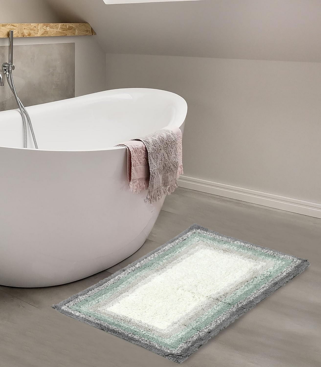 Home Trends Purple Ombre Bath Rug
