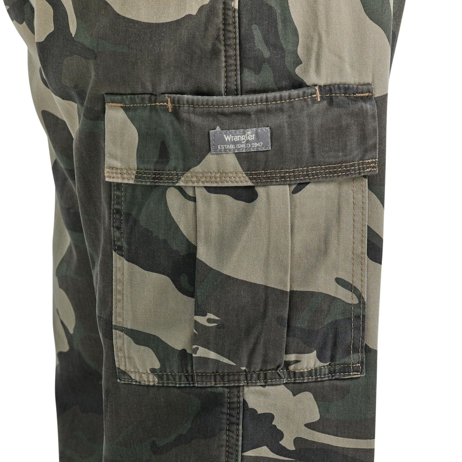 Wrangler Men's Fleece Lined Cargo Pant