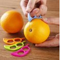 thumbnail image 3 of Juego de 2 peladores de cítricos, pelador de cocina para vacas cítricas, limón cítrico, pelador de frutas para cierva fácil de quitar, frutas y verduras, 3 of 5