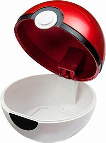 takara tomy pokeball
