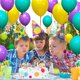 thumbnail image 3 of 100 globos de látex azules de 12 pulgadas para fiestas de cumpleaños, decoración de bodas para adultos, globos de helio para baby shower, globos azules y verdes, 3 of 5
