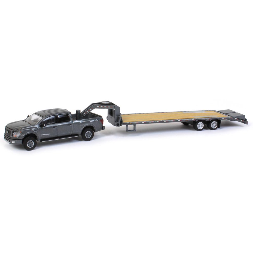 Greenlight 32190C Hitch & Tow Series 192018 Nissan Titan XD Pro4X and Gooseneck Trailer 1/64
