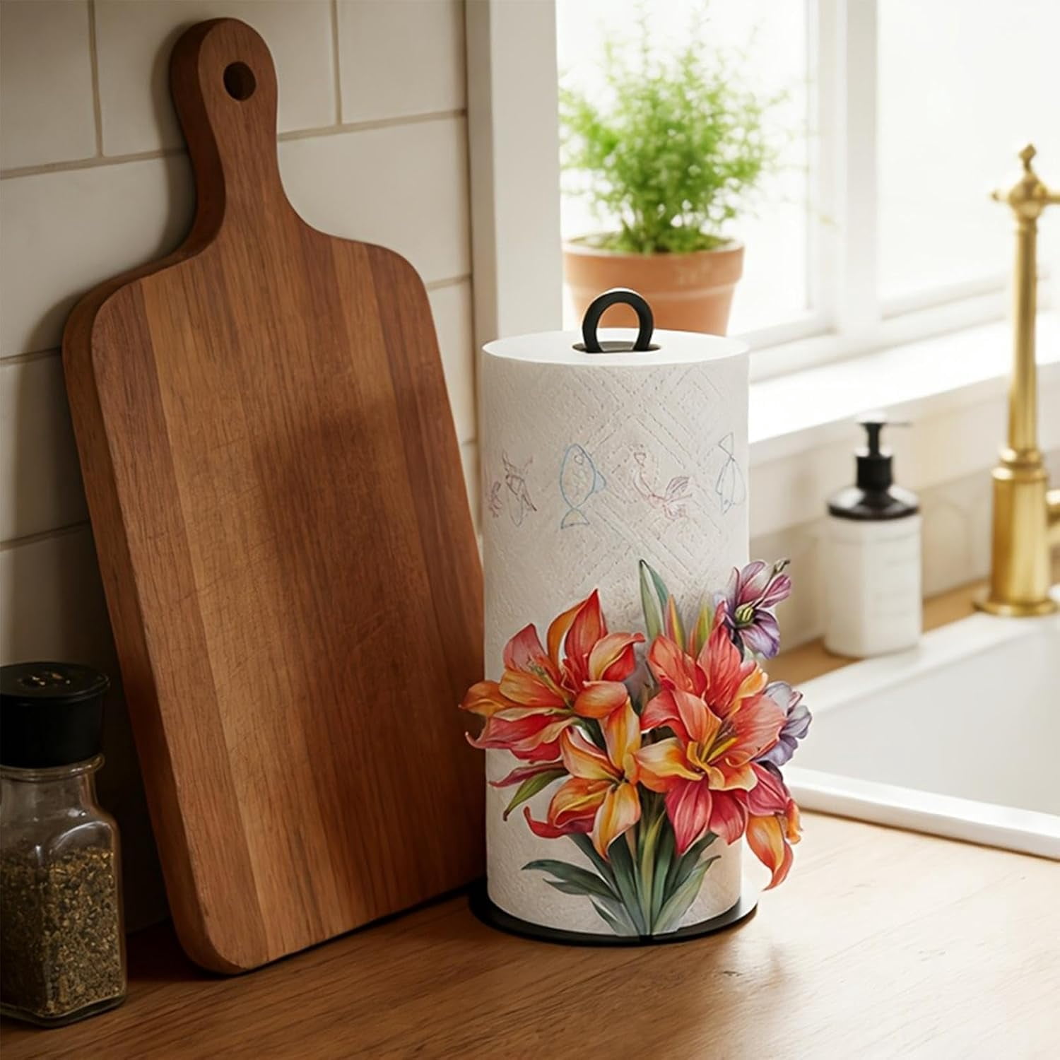 Decorative Paper Towel Holder with Flower Pattern – Freestanding Tissue Roll Rack for Home, Kitchen, Bathroom, or Office