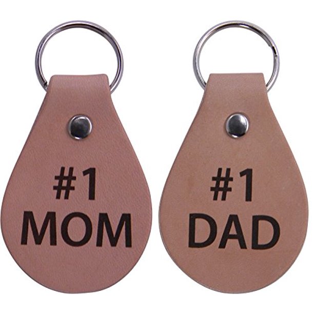 Custongiftsnow 1 Mom 1dad Leather Key Chain Great Gift For Mothers S Father S Day Birthday Or Christmas Gift For Mom And Dad Walmart Com Walmart Com