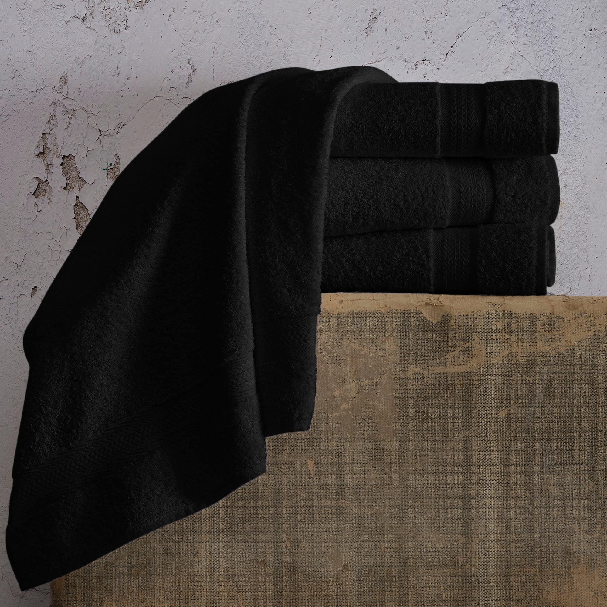 4-Piece Premium Turkish Bath Towels 100% Cotton Towels For Bathroom Soft, Quick Drying, and Highly Absorbent Bath Towels - Black
