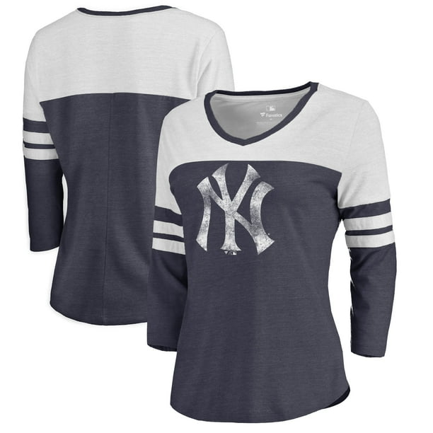 New York Yankees Fanatics Branded Women's Distressed Team Logo 3/4