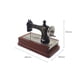 thumbnail image 5 of Máquina de coser antigua para casa de muñecas a escala 1:12, miniaturas, muebles, modelos de juguetes Tapa de tabla 1, 5 of 7
