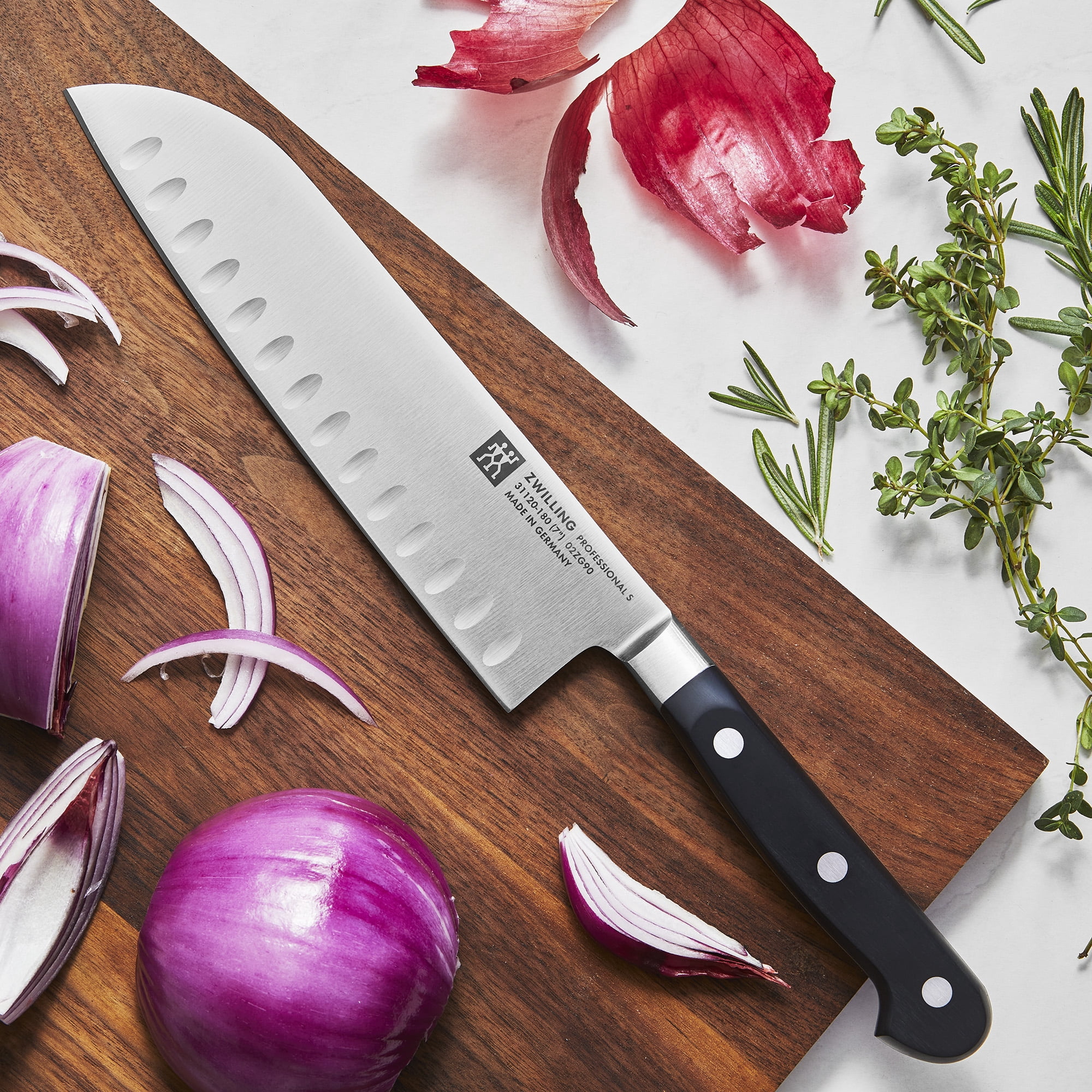 ZWILLING Professional S Knife Set with Block, Chef’s Knife, Serrated Utility Knife, 7 Piece, Bamboo