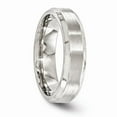 thumbnail image 4 of Solid Titanium Men's Matte Brushed Finish and Beveled 6mm Ring Comfort-Fit Band Size 8, 4 of 7
