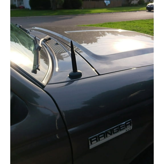 Bullet Style 0.5 Cal Black Rod Antenna Mast for FORD RANGER 1983-2011 Brand New