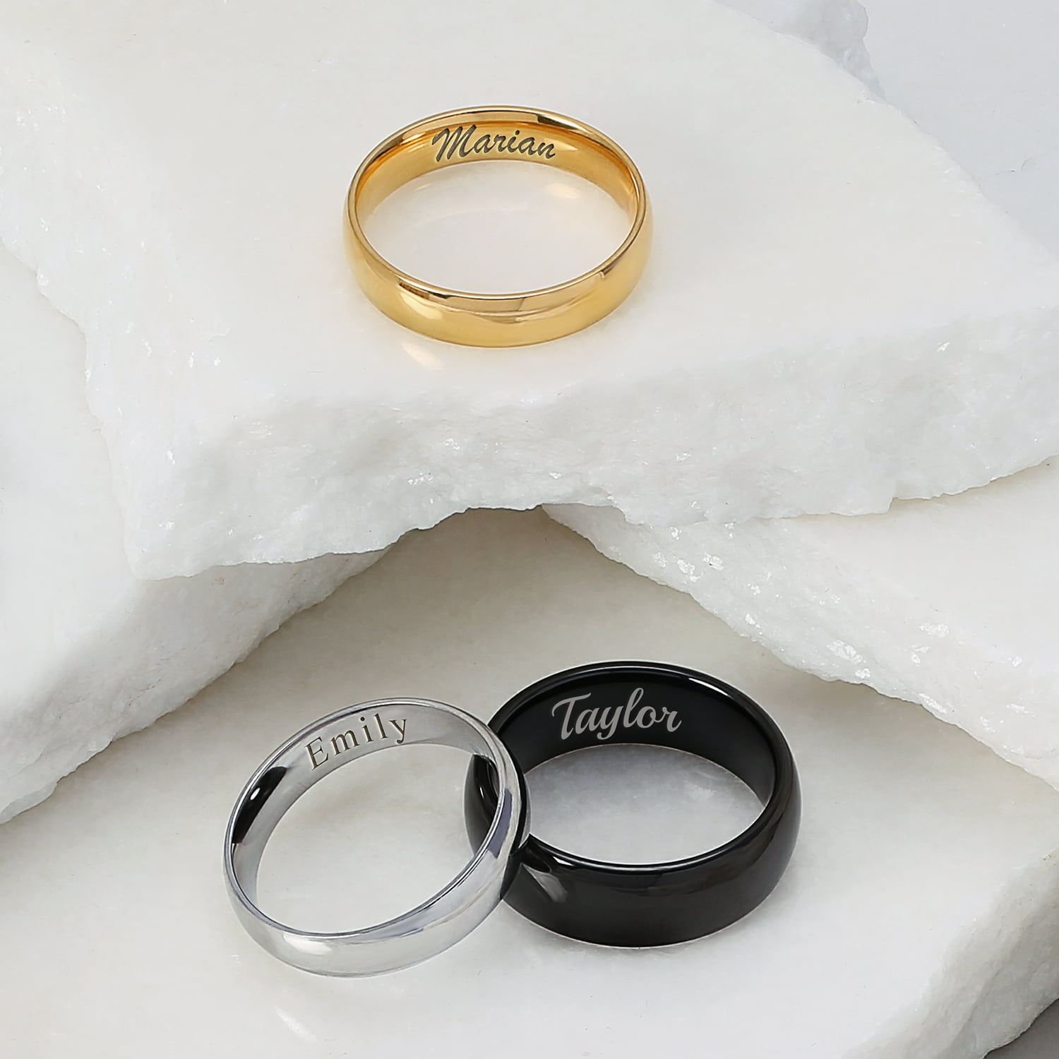Showroom of 18k gold plain couple rings | Jewelxy - 210297