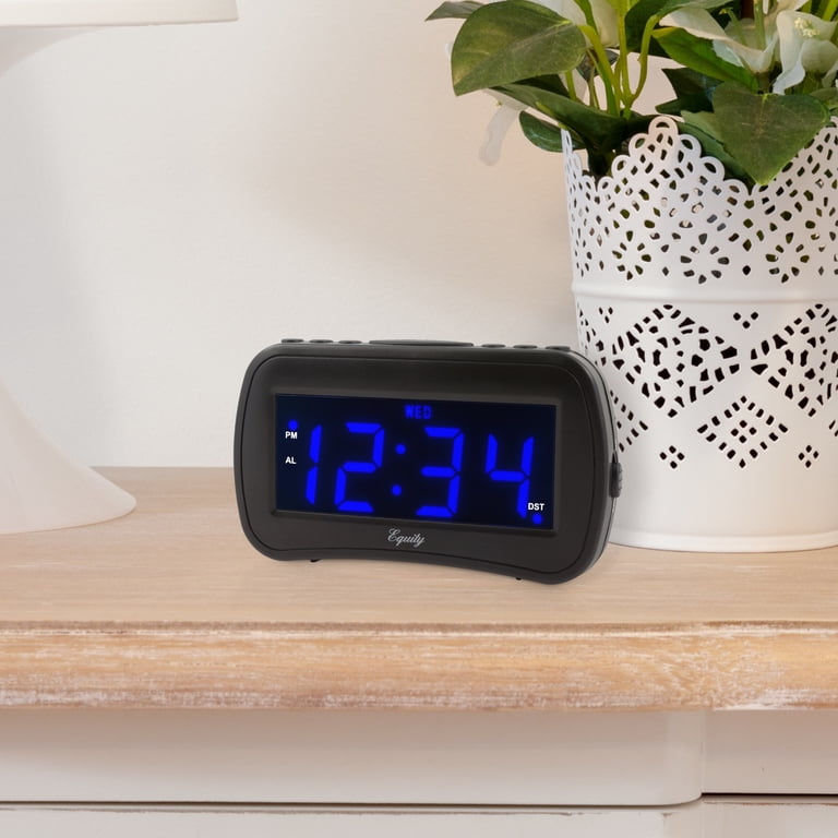 Offerdal 掛時計 ネイビー 約30cm Equity 1.4 in. Day of Week Insta-Set Black LCD Alarm Clock, 30022