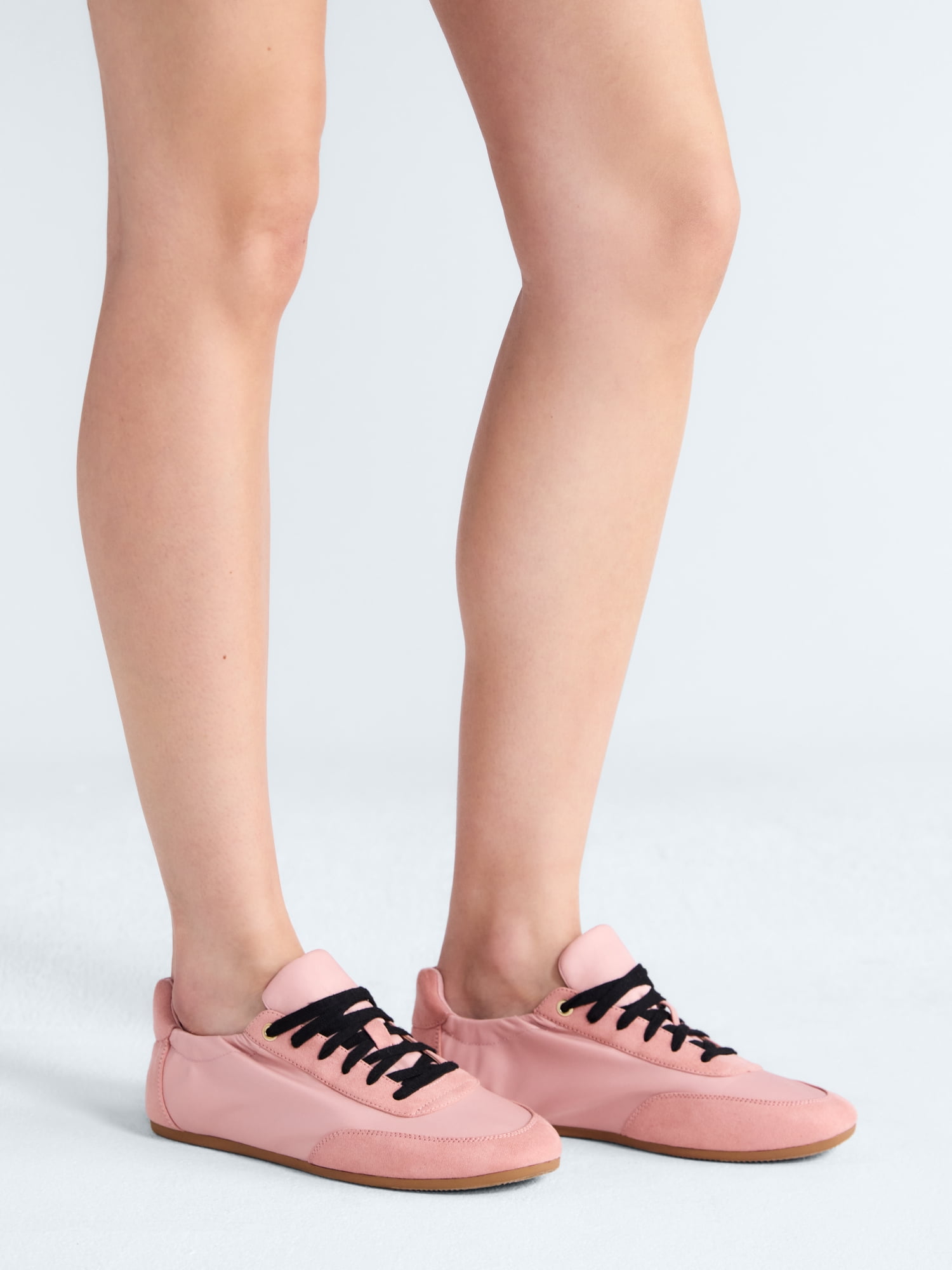 Free Assembly Women's Scrunch Sneakers
