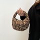 thumbnail image 5 of La Mujeres Bolso Hombro Con Leopar, 5 of 9