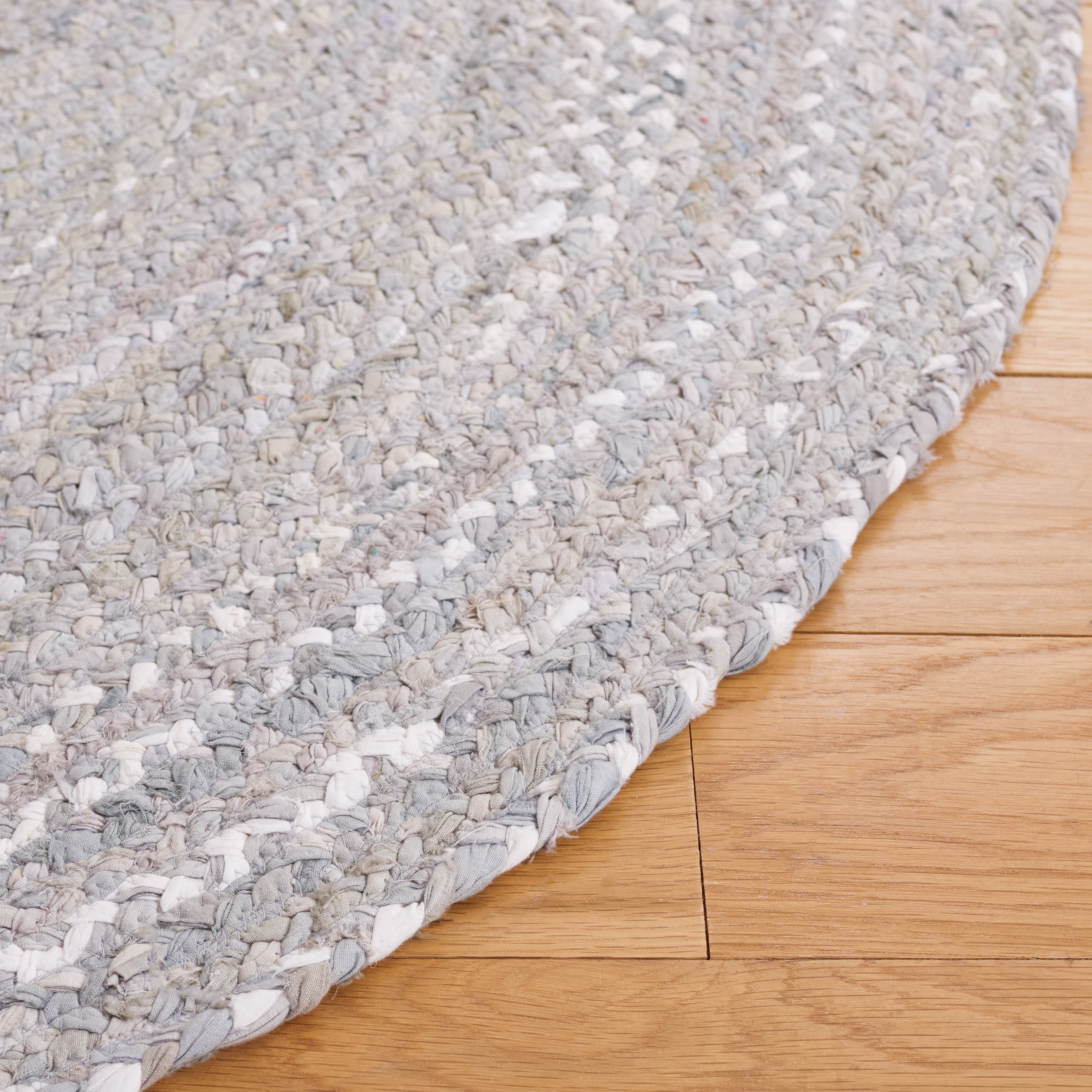 SAFAVIEH Braided Calvin Transitional Cotton Reversible Area Rug, Light Gray, 4' x 6' Oval