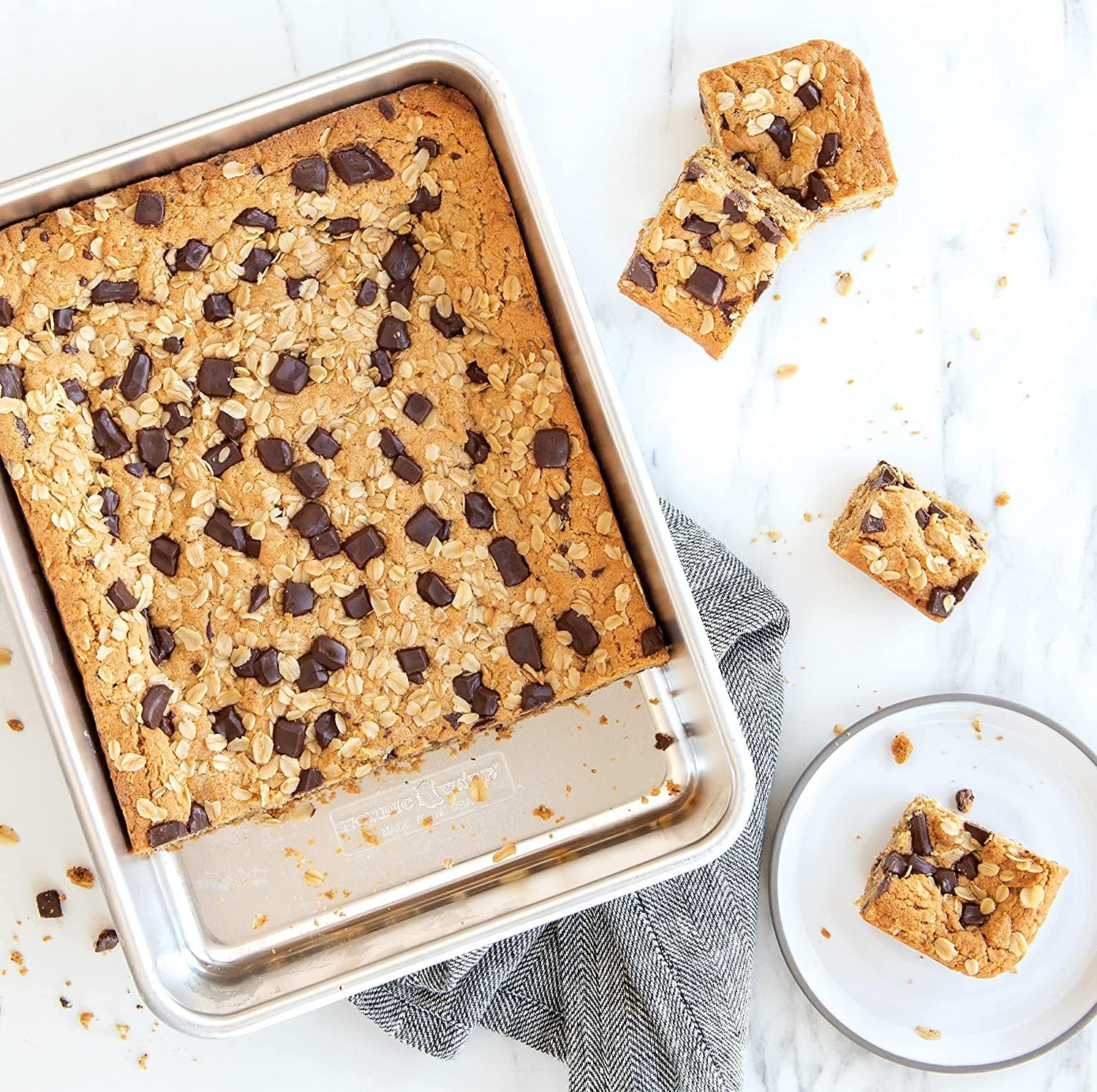 Natural Aluminum Commercial Cake Pan with Lid, Silver Rectangular Cake Pan with Lid