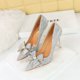 thumbnail image 2 of Zapatos de novia para mujer, de boca poco profunda, con punta de perla, diamantes de agua, para banquetes, estilo lazo, tacones ultra altos, delgados, para una sola boda, 2 of 5