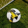 thumbnail image 4 of Balón de fútbol oficial Yuarrent tamaño 5 para partidos y entrenamientos color blanco verde, 4 of 6