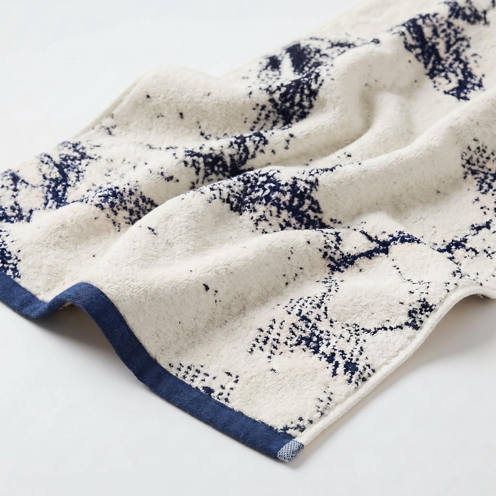 Superior Marble and Solid Jacquard Assorted Cotton 10 Piece Towel Set, Navy Blue - Ivory