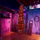 thumbnail image 1 of Fiudx Decoración de Cadáver Falso Aterrador, Inflable para Halloween, Escena de Crimen de Terror, Decoración de Jardín, Fiesta Espeluznante, Incluye Cinta, Bolsa y Tira de Luces, 35 X 20 X 152 Cm, 1 of 3